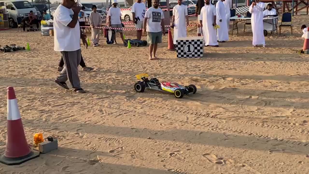 Craziest RC SAND DRAG Race in the World!!!