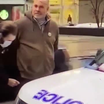 Ottawa Police have arrested Freedom Convoy leader Chris Barber