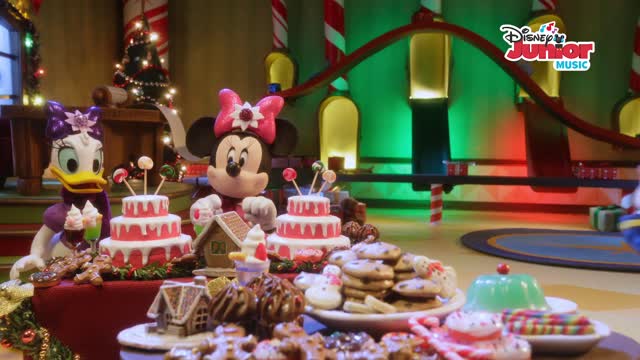 We Can Fix This Christmas Music Video Mickey Saves Christmas @Disney Junior