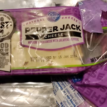 Eating Kroger Pepper Jack Cheese, Dbn, MI, 9/12/23