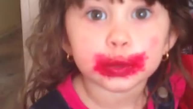 Little Girl Breaks Mom's Lipstick, Offers Priceless Solution
