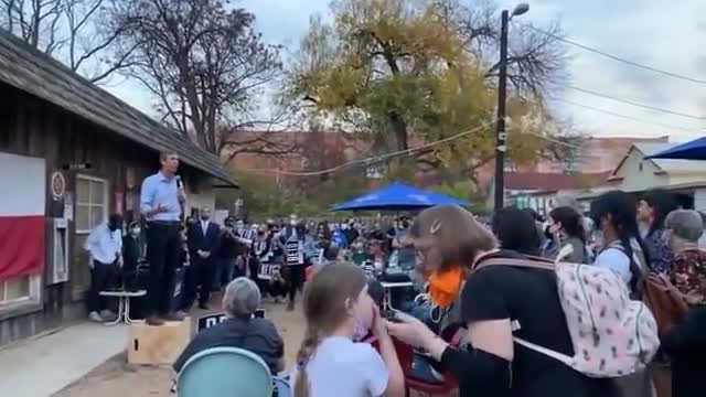 Beto O'Rourke: Texas Is Made 'Safer By The Presence' Of Border Crossers