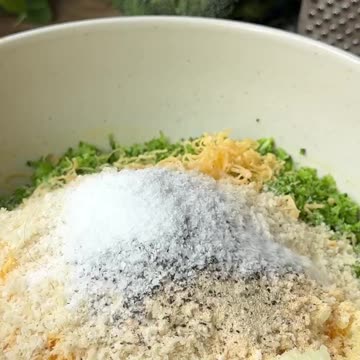 Broccoli Cheddar Tots 🥦