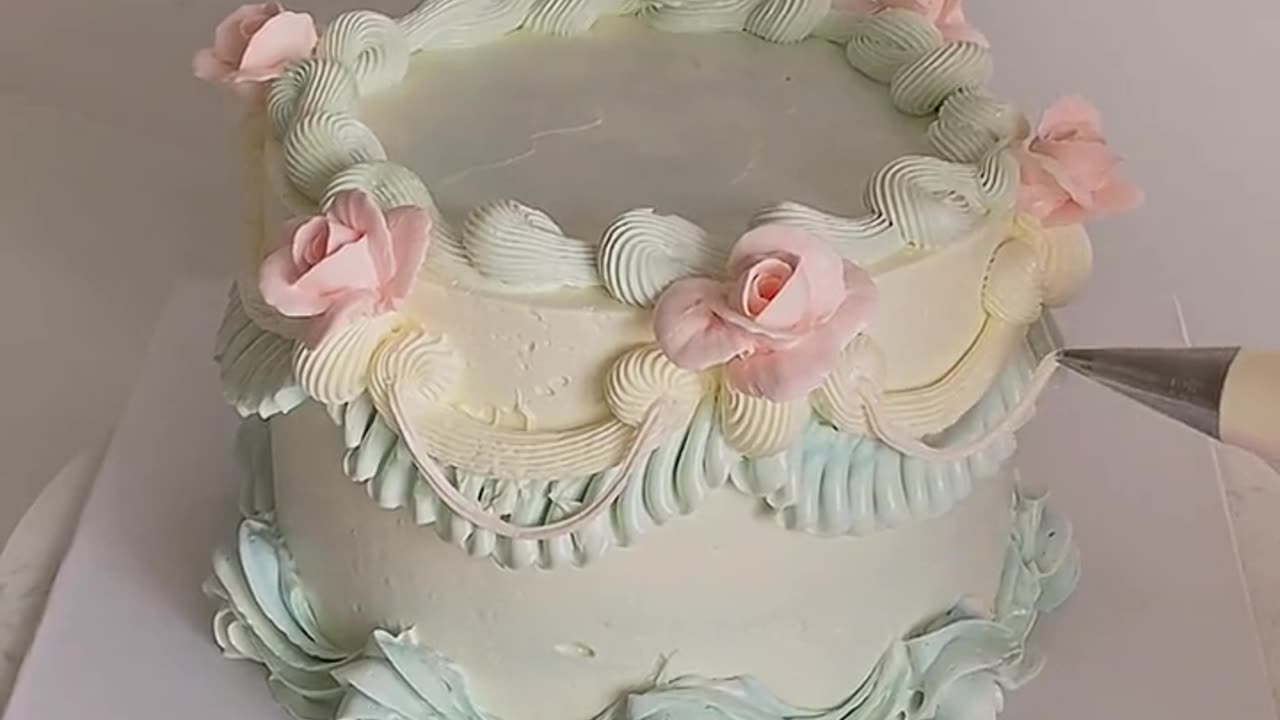 Beautiful cake decor