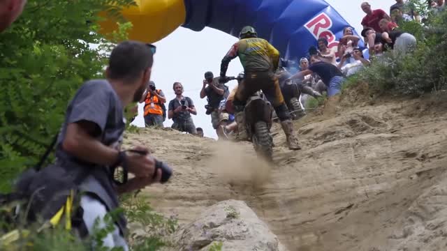 Romanics Holly Fails !!!