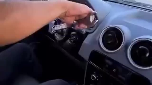 Car mechanic