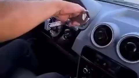 Car mechanic