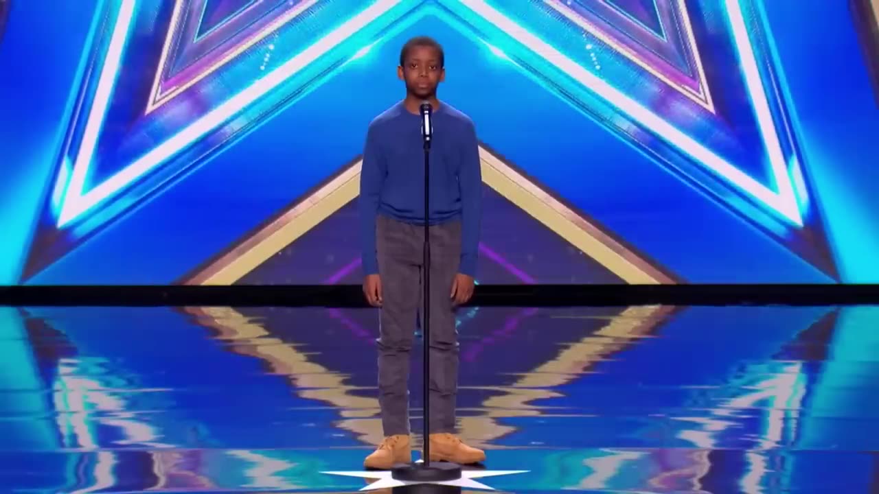 ANGELIC Voice Brings Judges TO TEARS and Wins the GOLDEN BUZZER on Britain's Got Talent!