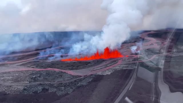 Aerials show world's largest volcano erupting in Hawaii