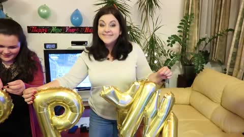 SZILVESZTERI BULI 2018! _) | Erdélyi Mónika