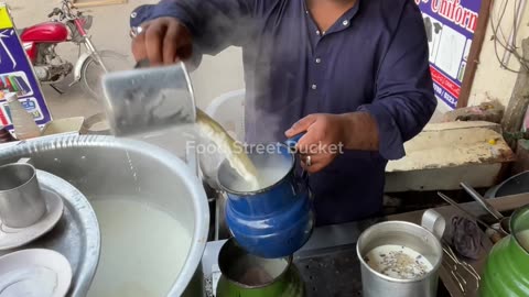 Kashmiri Chai