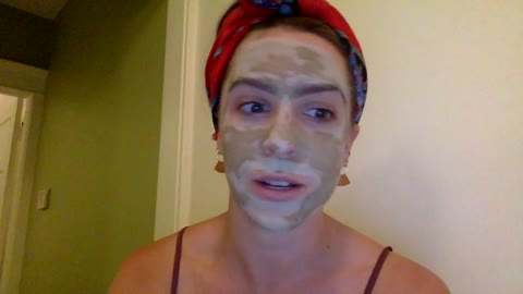FACE MASK GONE WRONG!