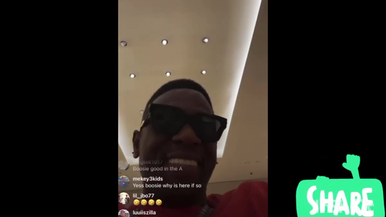 💰🛍️ I Don't Give a Fck What Drake Said Boosie Splurges in Louis Vuitton Store! 🔥😎