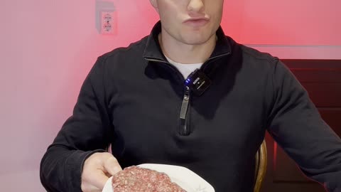 Beter ontbijtgranen of gras gevoerde runderburgers als ontbijt?