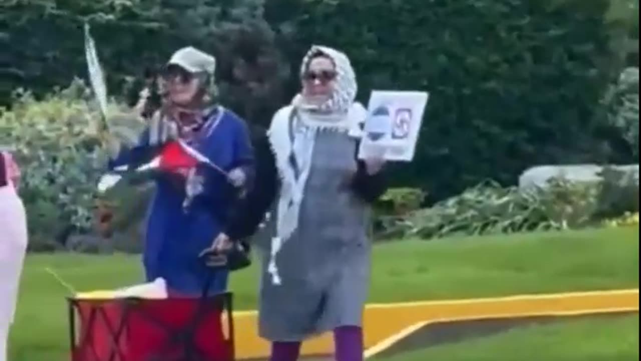 Muslim Mothers Walk Through Jewish Neighborhood With Swastika's