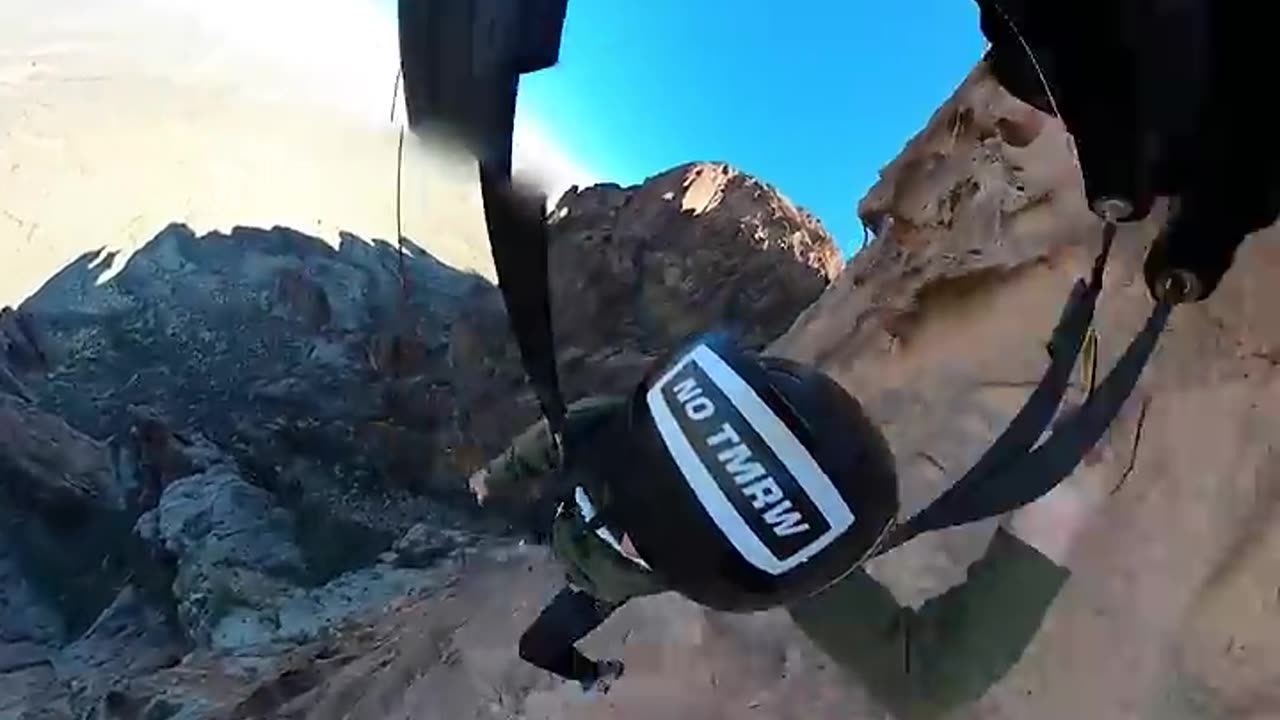 Riskey parachute skydiving moment