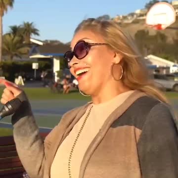 Lady says that the 2020 riots were the right wing