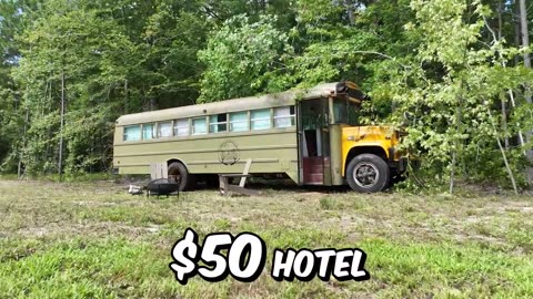 $1 vs $1,000,000 Hotel Room!
