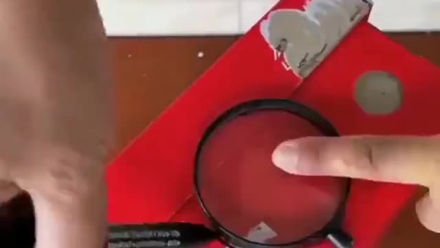 ΦΤΙΑΧΤΕ ΕΝΑΝ ΠΡΟΤΖΕΚΤΟΡΑ ΜΟΝΟΙ ΣΑΣ.