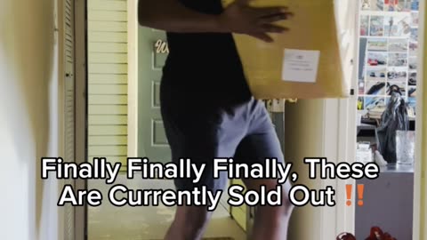 Unboxing What My Manufacturer Sent Me For My Clothing Brand !