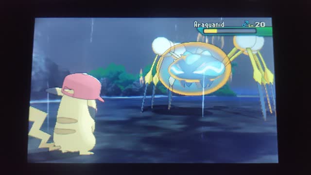 Pokemon Ultra Sun:Battling An Overgrown Water Bug