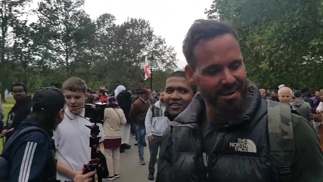 Speakers Corner - Chris and David Call Out Mansur For Not Wanting to To Talk And