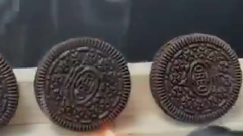 (((Oreo))) - What are they really made of