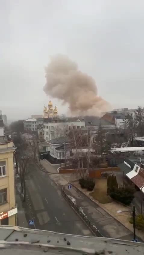 Something happened in the center of Kharkov
