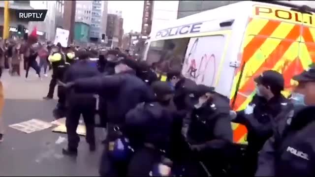 This happened in bristol kill the police bill protest_2