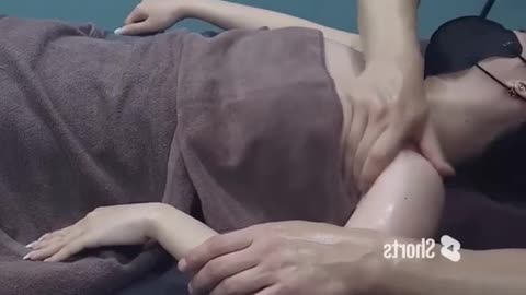 Korian hot massage video