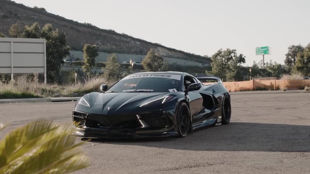 Car sharing # Corvette # Low lying posture