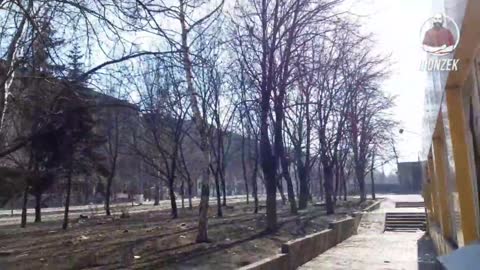 Artillery shelling of a residential building in Mariupol on Metallurgov Ave, by 100 Ukrainian terrorists who settled on Azovstal