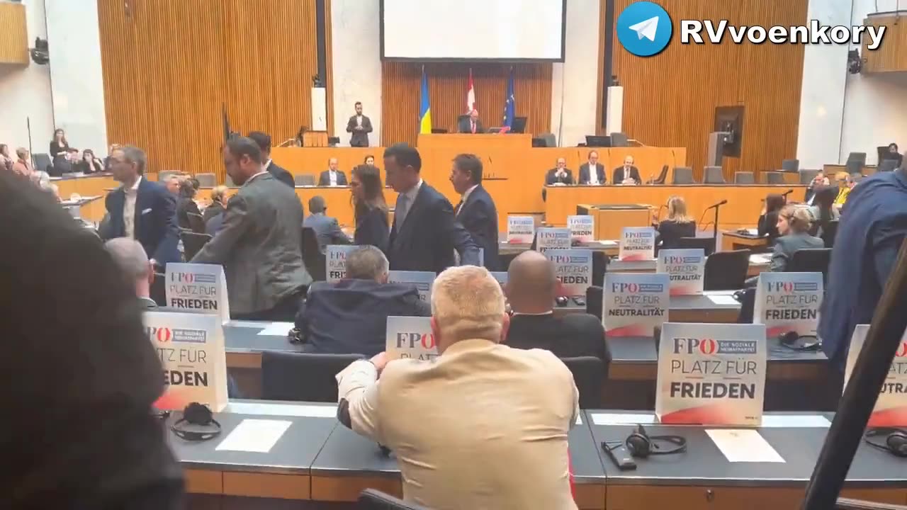 Austrian Freedom Party Leaves the Parliament During Zelensky's Video Broadcast