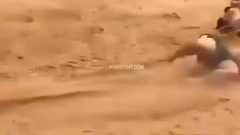 Sea Parachuting Attempt
