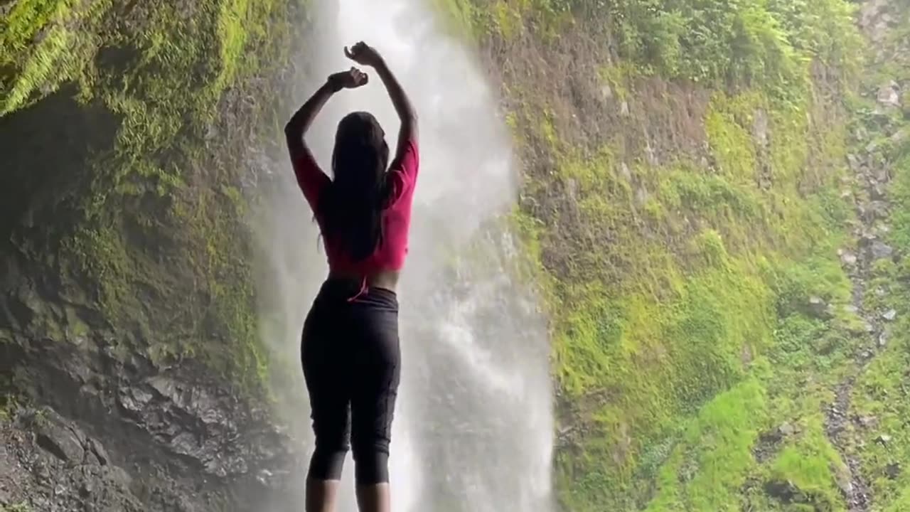 nature videos beauty of waterfalls