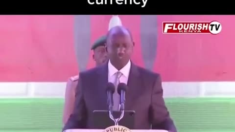 🇰🇪 Kenyan President William Ruto recommends his citizens who hold US dollars to get rid of them.