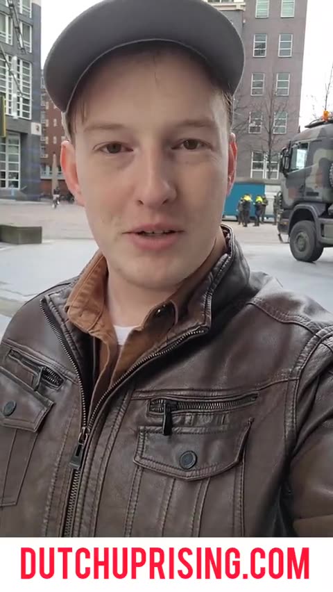 BREAKING: Rutte has brought out the military to quell the massive surge of protesters just 4 days before a national election. - Putting harsh controls on nitrogen, spelling the end to thousands of family farms. They want to liquidate over 3,000 Farms!