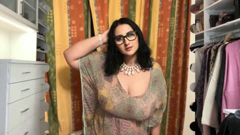 Plus size Model 💎 Sissy Peppo 💎 Wiki & Biography Instagram Model Body Positivity Fashion Nova