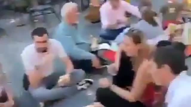 French Citizens protest & eat in front of "vaccinated only" bars and restaurants