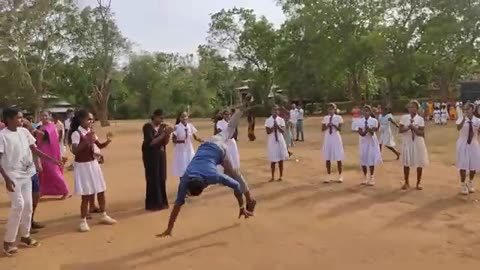 scool teacher dance