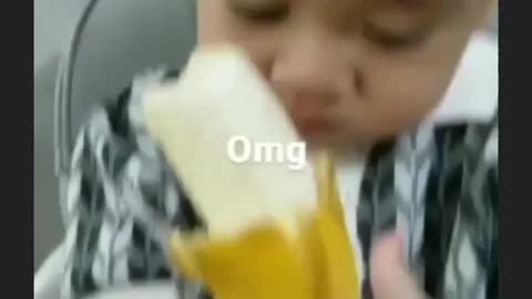 Babies are learning how to eat bananas.