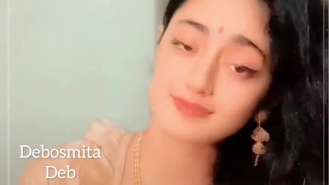 Beautiful singing performance by Debosmita Deb || Most beautiful and cute Bengali girl ||