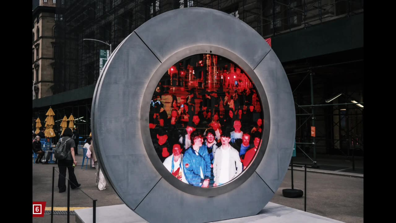 IS IT STRANGE THAT A PORTAL JUST APPEARED IN NYC AT THE SAME TIME THAT CERN IS TRYING TO OPEN ONE