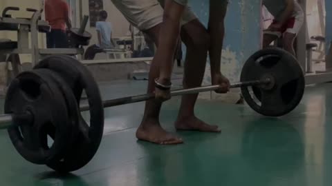 GYM DEADLIFT 100kg