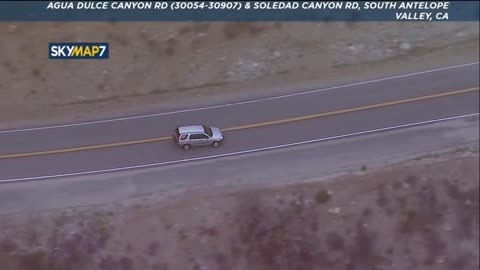 Police pursuit near Palmdale, Claif.