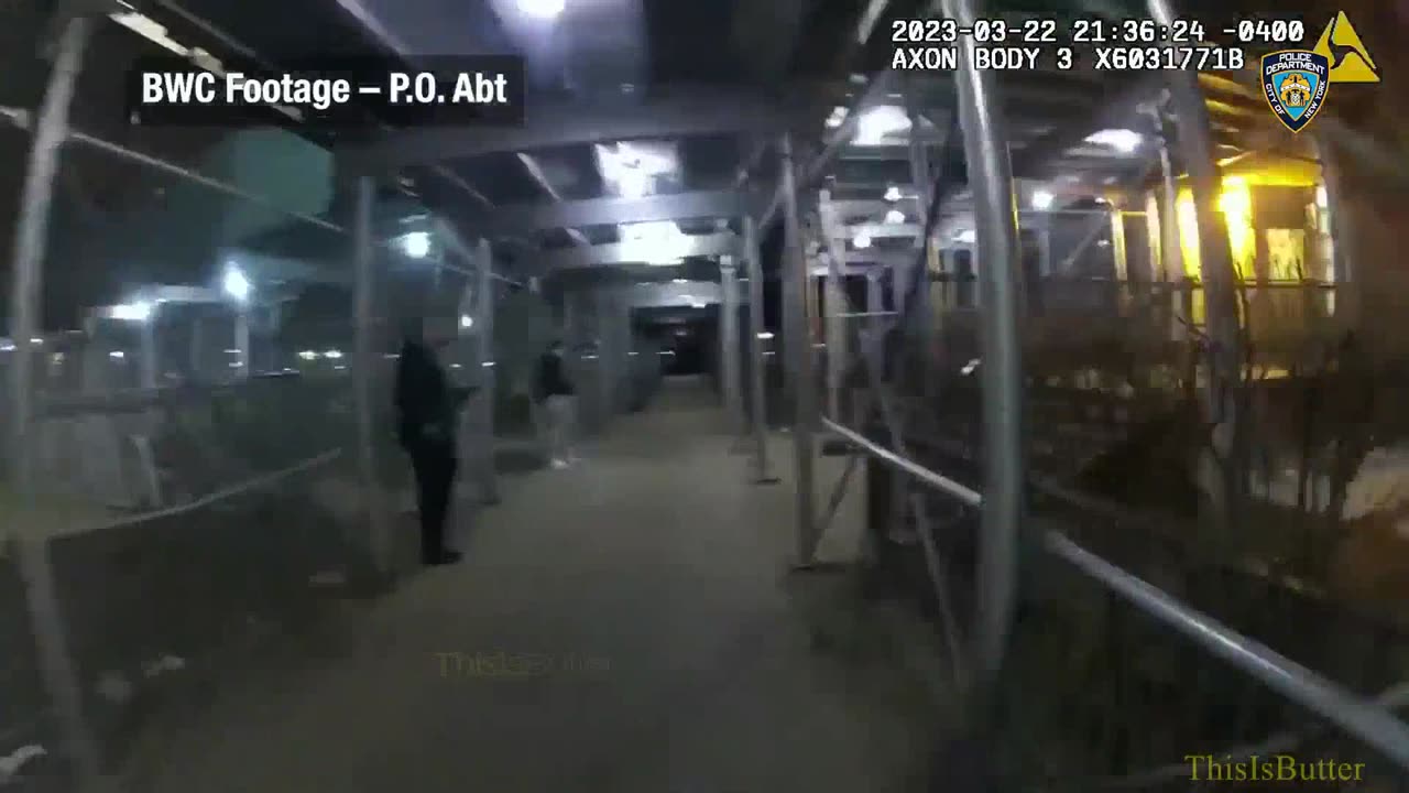 NYPD body cam shows shootout on Bronx street between robbery suspects, police