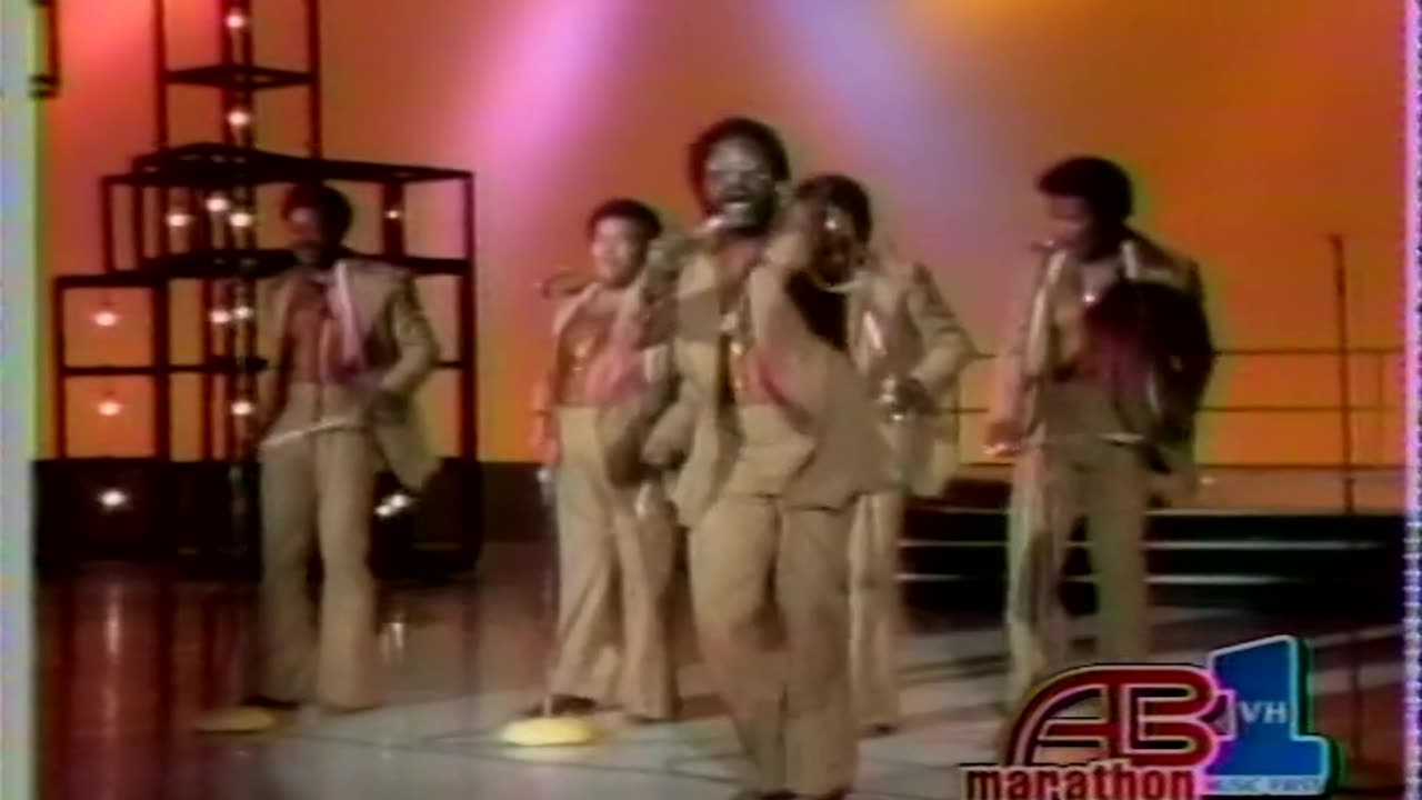 American Bandstand - John Travolta, The Spinners Sept 11 1976