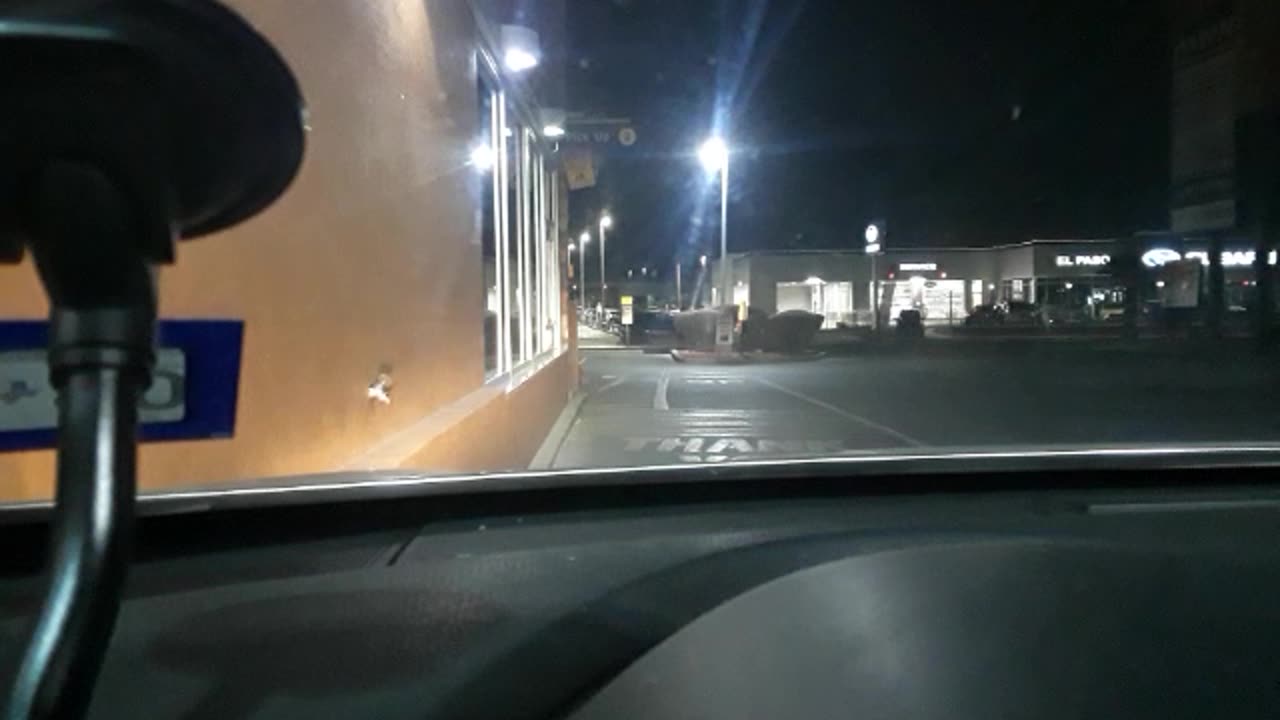 MCDONALDS 1515 AIRWAY, EL PASO TX USA: 9-minute wait