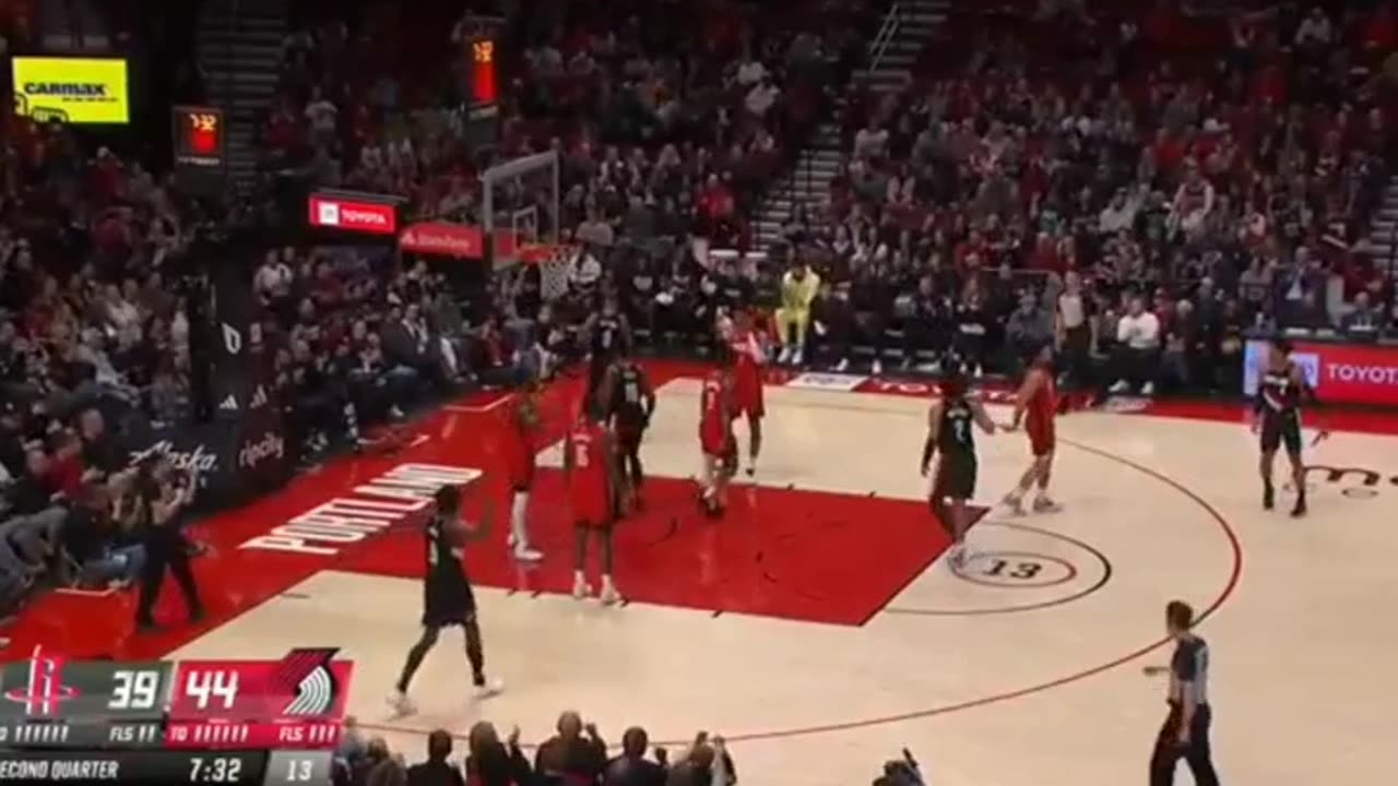 Heat Want To Negotiate With Blazers; Blazers GM Doesn't Want To Negotiate
