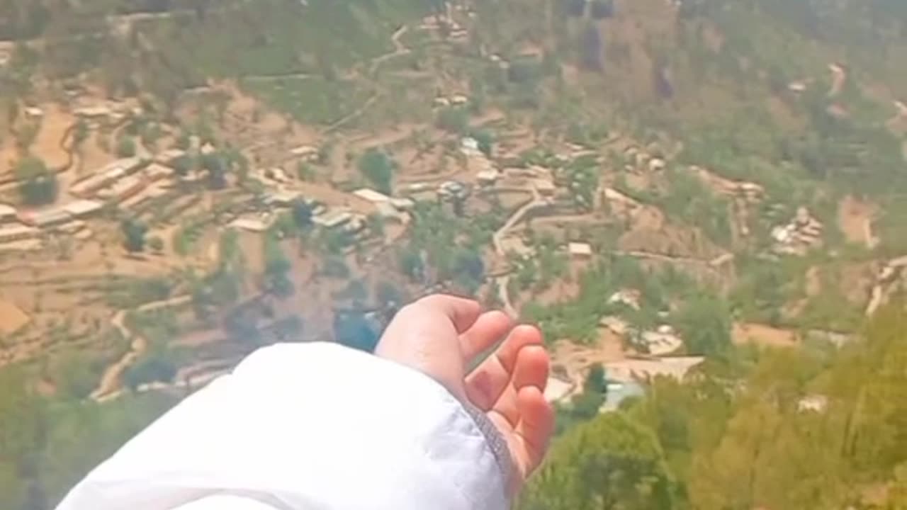 Hand video with lovey view 😍